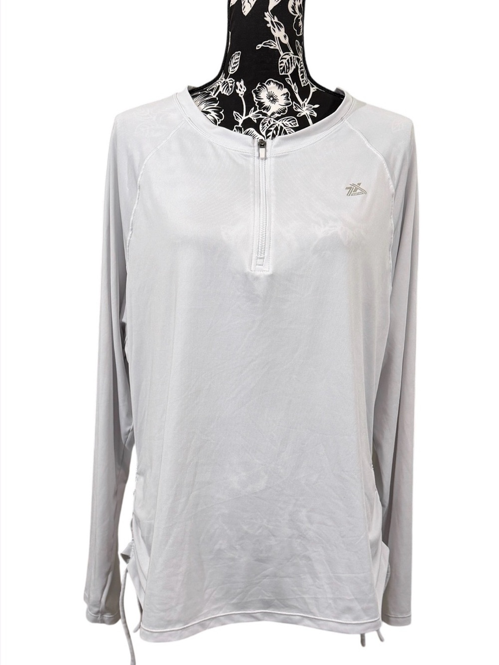 ZeroXposur Women's Light White Long-Sleeve Half-Zip Performance Top